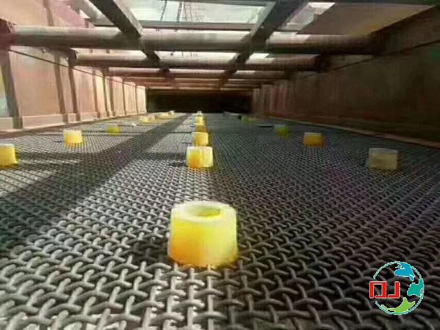 锰钢筛网安装样例